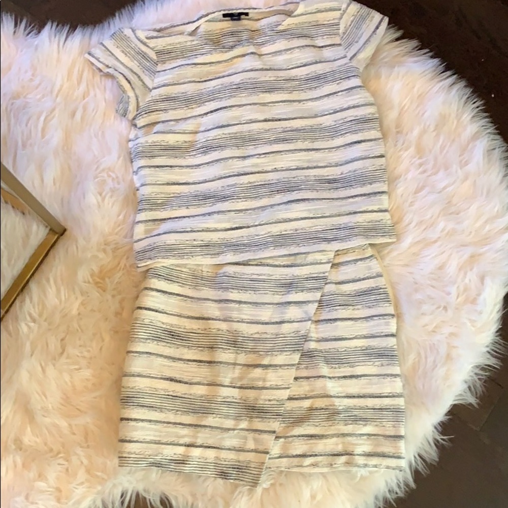 Gap two piece skirt and top